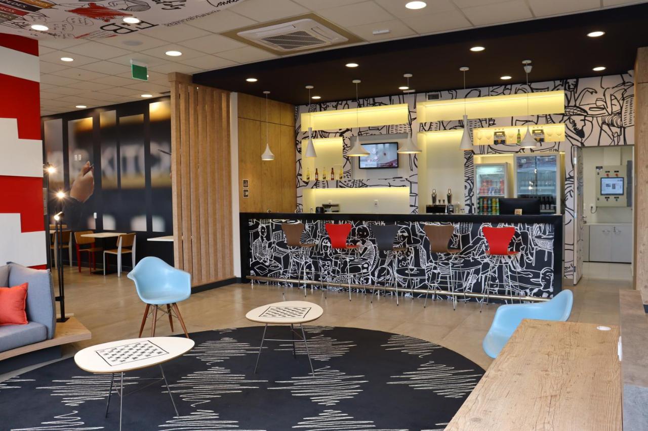 Ibis Guaxupe Hotel Kültér fotó