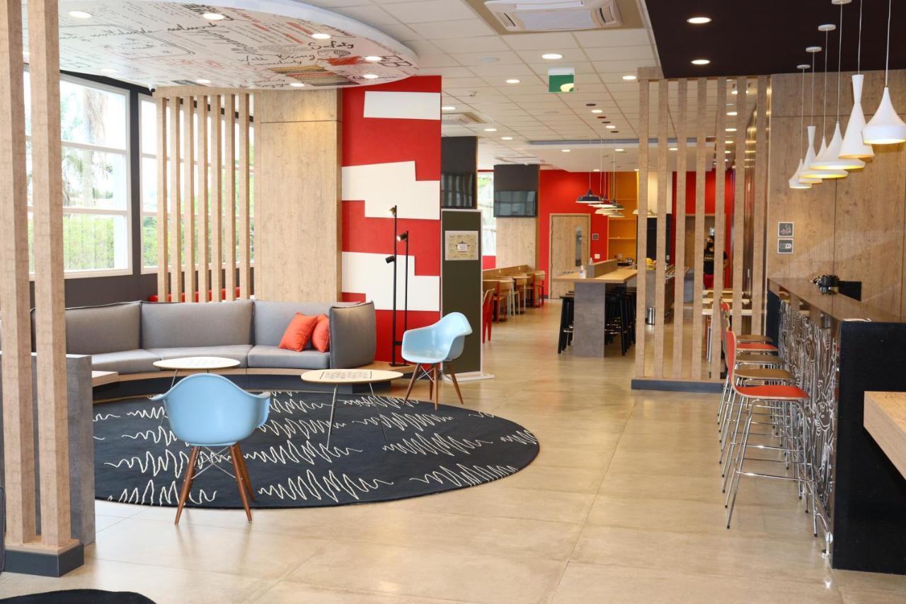 Ibis Guaxupe Hotel Kültér fotó