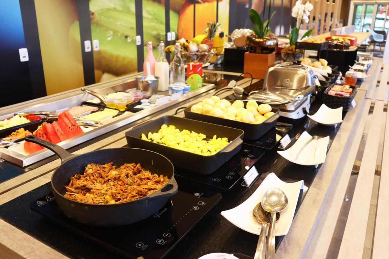 Ibis Guaxupe Hotel Kültér fotó